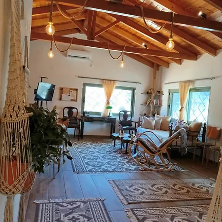 Elaia Retreat In Nature