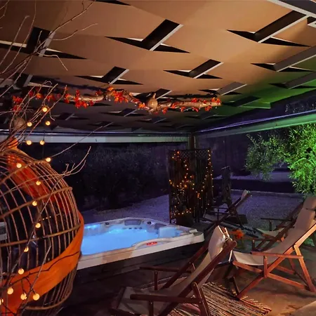 Prázdninový dům Elaia Retreat In Nature