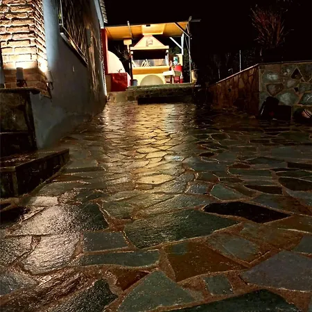 Elaia Retreat In Nature Hébergement de vacances *