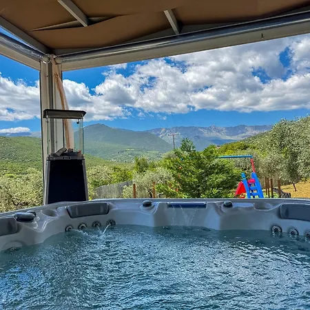 Elaia Retreat In Nature 度假居