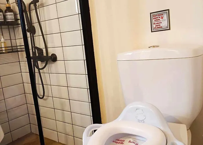 Elaia Retreat In Nature 펜션 Fregkena